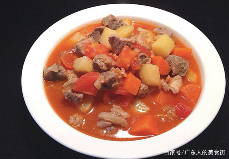 广东鸡翅的独特魅力：传统与创新融合的美食之旅